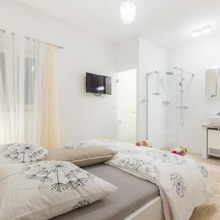 Dalmata Lounge Apartment Starigrad Paklenica Luaran gambar