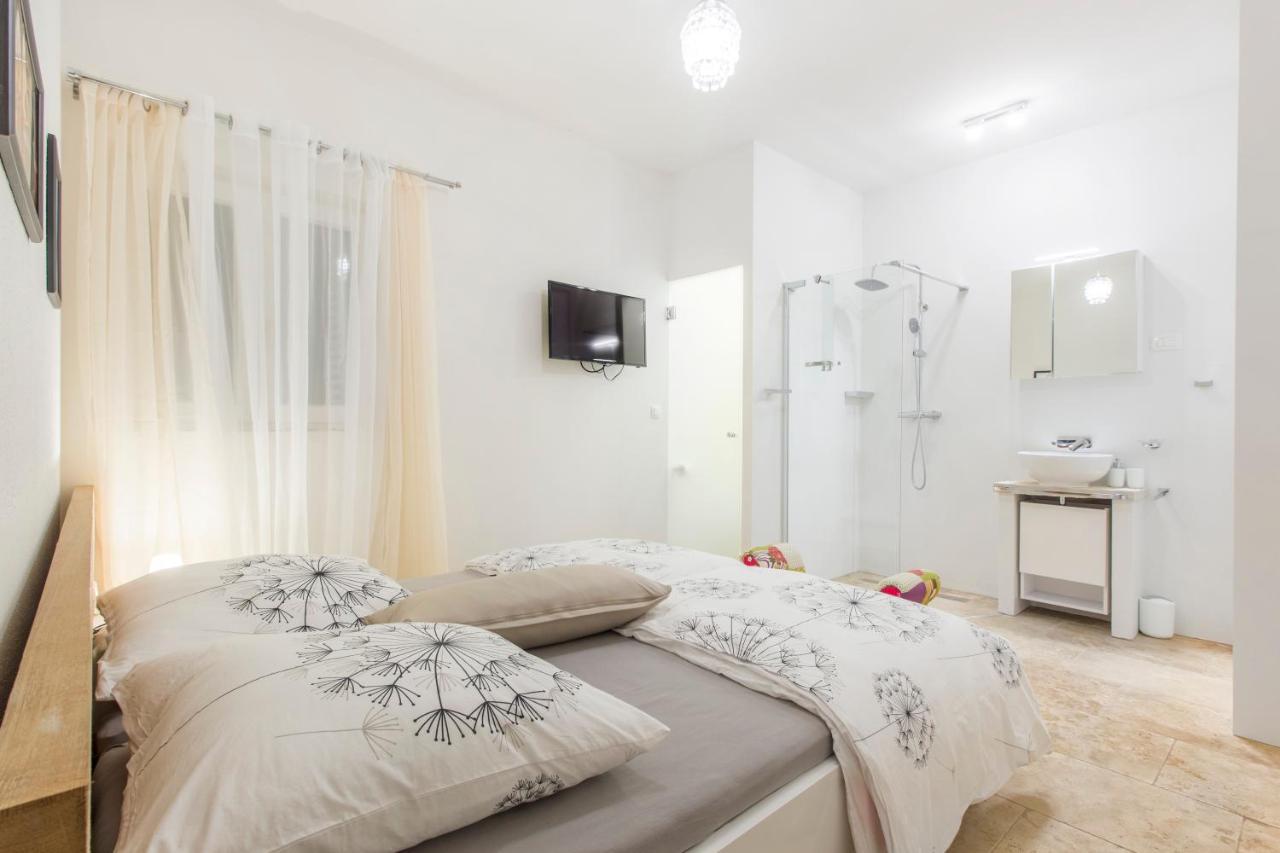 Dalmata Lounge Apartment Starigrad Paklenica Luaran gambar