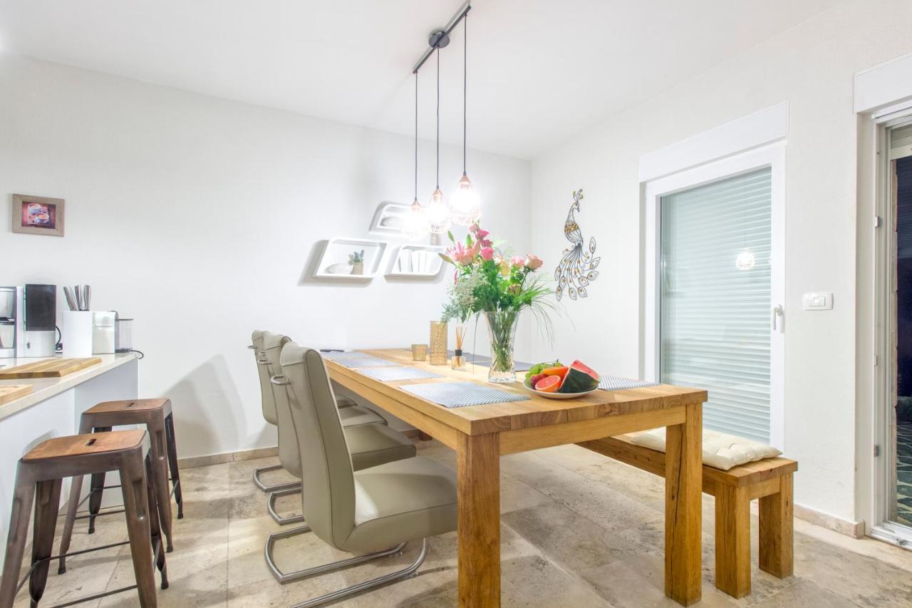 Dalmata Lounge Apartment Starigrad Paklenica Luaran gambar