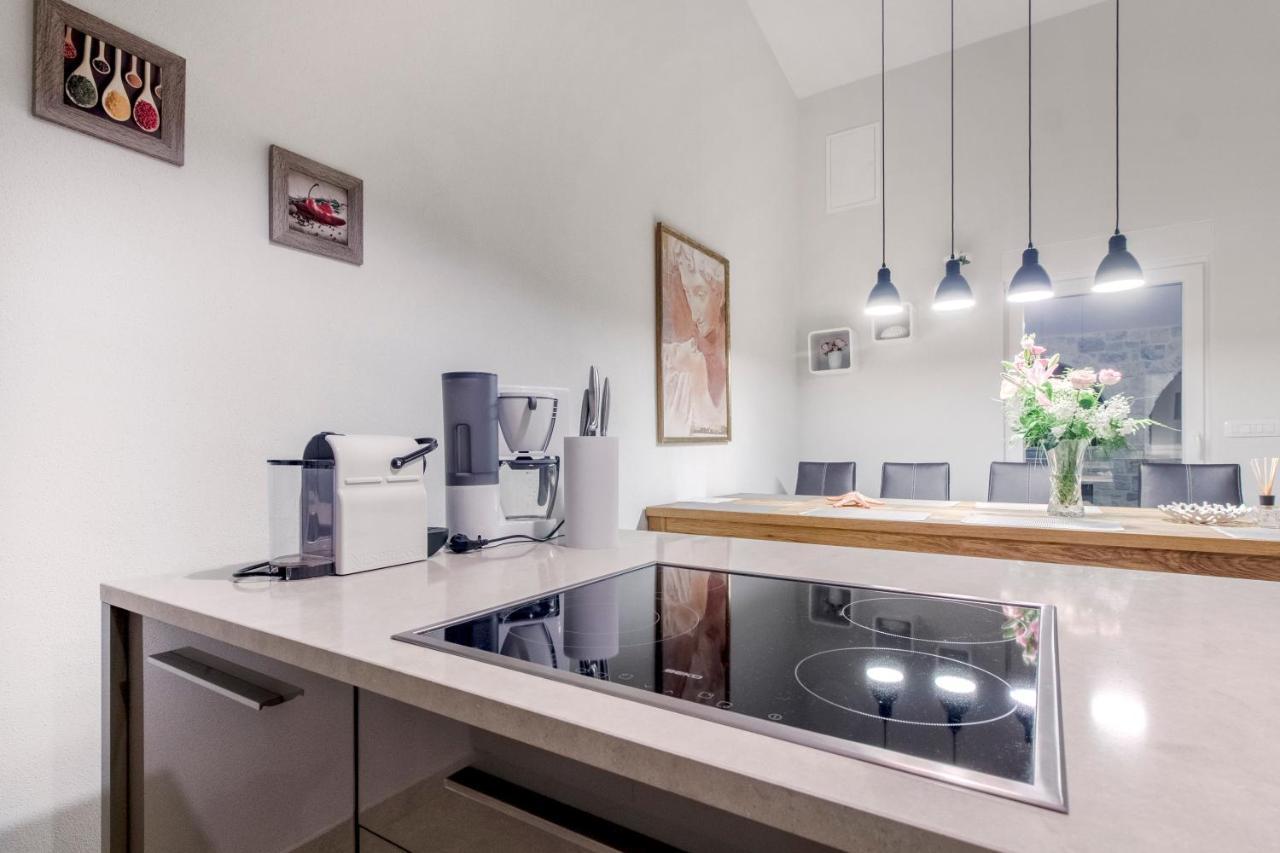 Dalmata Lounge Apartment Starigrad Paklenica Luaran gambar