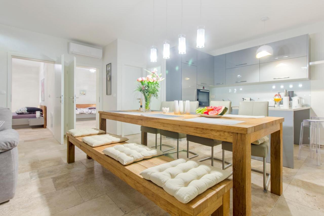 Dalmata Lounge Apartment Starigrad Paklenica Luaran gambar
