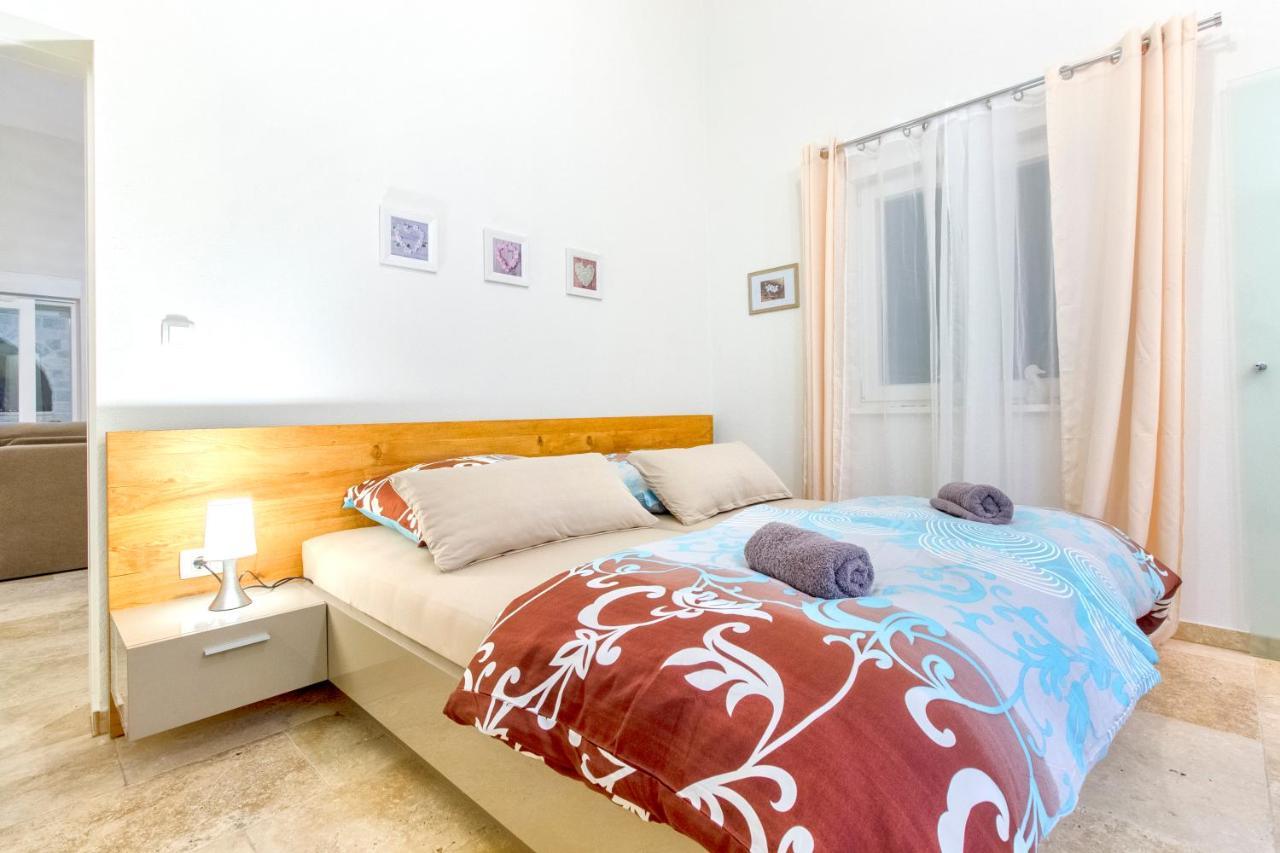 Dalmata Lounge Apartment Starigrad Paklenica Luaran gambar