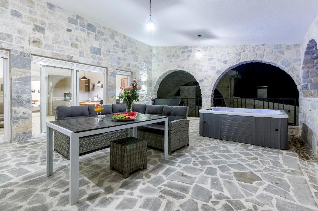 Dalmata Lounge Apartment Starigrad Paklenica Luaran gambar