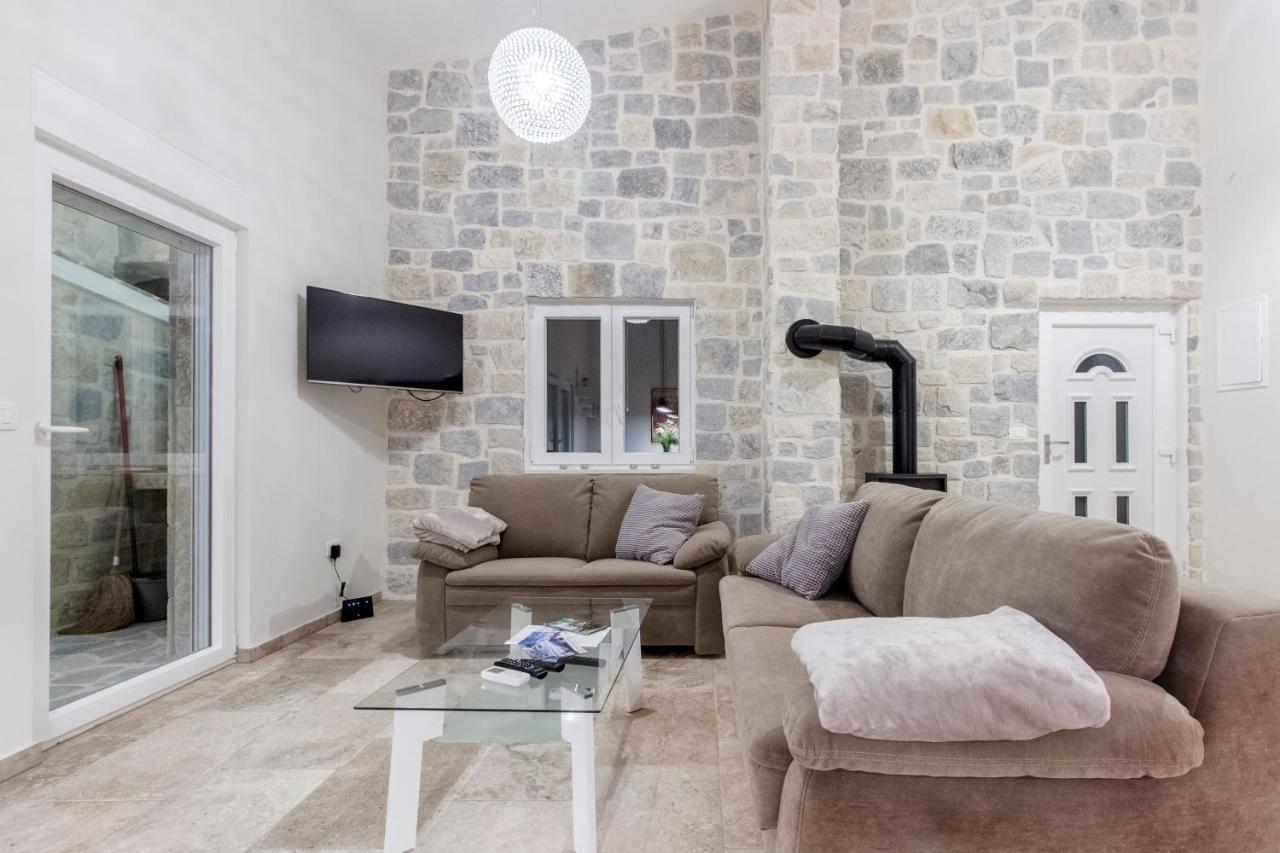Dalmata Lounge Apartment Starigrad Paklenica Luaran gambar